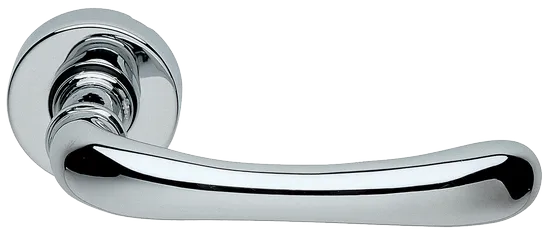 Ручка дверная RING R3-E CRO на круглой розетке Ручка дверная RING R3-E CRO на круглой розетке